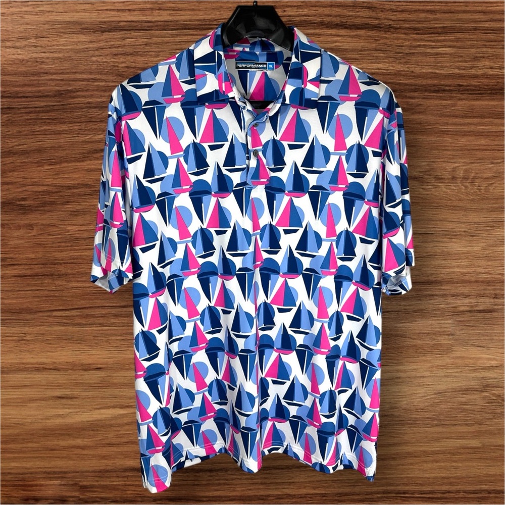 Roundtree & Yorke Performance Men’s Polo. Pink & Blue Sailboats. Size XL.